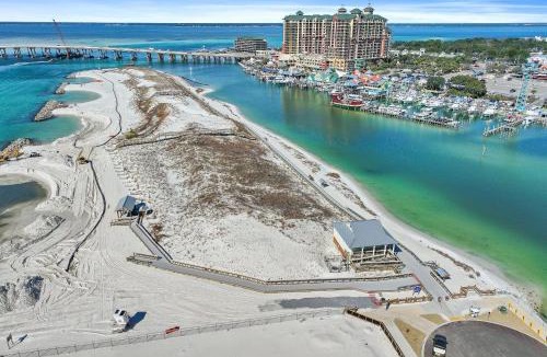 Crystal Beach House | Crystal Views