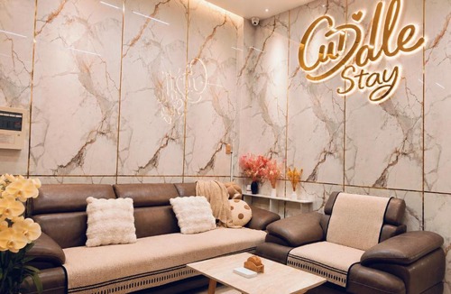 Ninh Kieu Hotel | Cuddle Stay