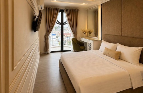 Thu Duc Hotel | D'Élite Boutique Hotel Dĩ An
