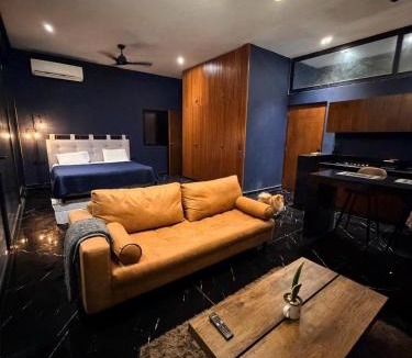 La Paz Villa | Deluxe loft with direct access to the lagoon