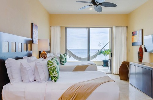 South Shore Hotel Area Resort | Deluxe Room Unparalleled ocean views from suite’s private terraces