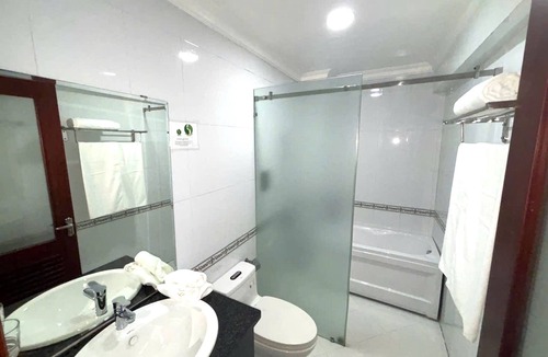 Ninh Kieu Hotel | Diamond Suite Dai Nam Hotel