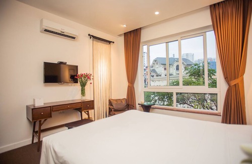 Trung Hoa Nhan Chinh Hotel | Dinh Hotel