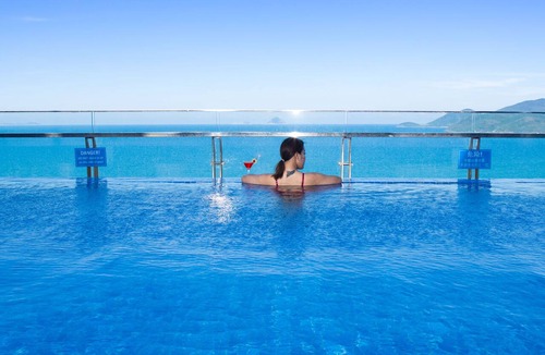 Tran Phu Beach Hotel | DTX Hotel Nha Trang