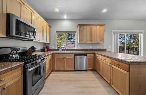 Old Farm District House | Edro Place
