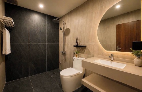 Thu Thiem Hotel | Elm Riverside Hotel By Urban B