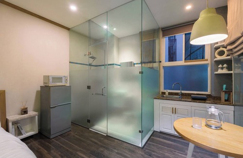 Phuong 8 Apartment | Ember House Saigon