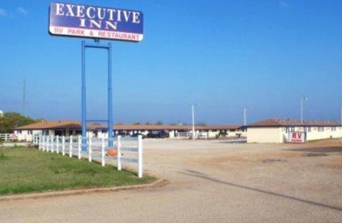 Cisco Hotel | Executive Inn