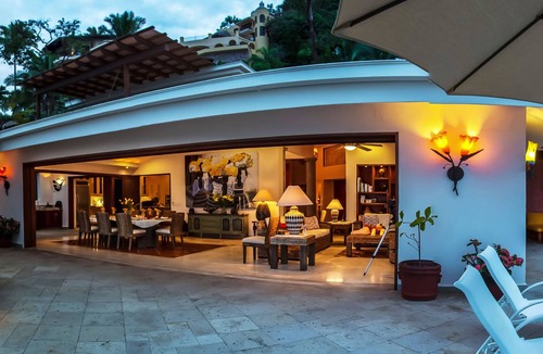 Conchas Chinas House | Exquisite Villa, a paradise in lush mountain setting with amazing ocean views