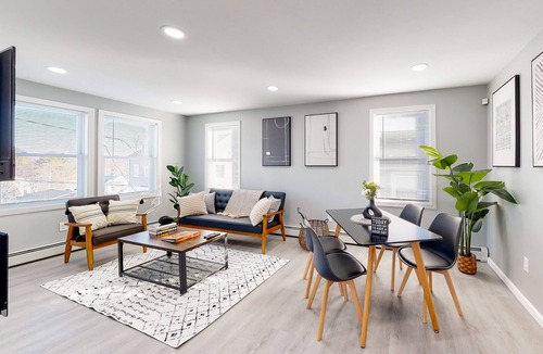 Providence House | Five75 Lux PROV - Master Suite Mins Away from Federal Hill