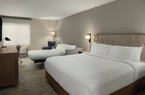 Lower Queen Anne Hotel | Four Points by Sheraton Downtown Seattle Center