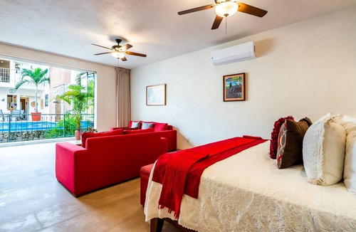Lazaro Cardenas Villa | Fully staffed, family-friendly luxury villa. Kids Welcome