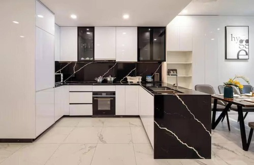 Ben Nghe Apartment | Galleria Modern Luxe 3BR - L81 Views w/Pool & Gym