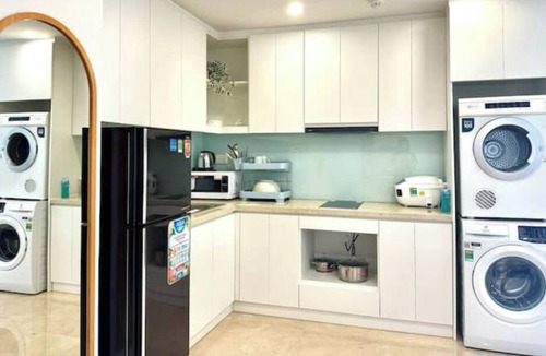 Tran Phu Beach Apartment | Gold Coast 3 bedroom Ocean View