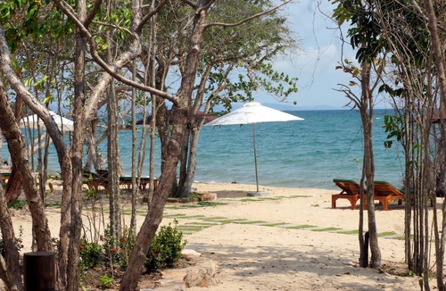 Cua Can Village Hotel | Gold Sand Beach Bungalow