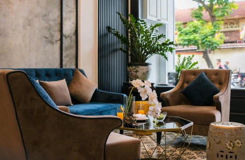 Hang Bo Hotel | Golden Rooster Hotel