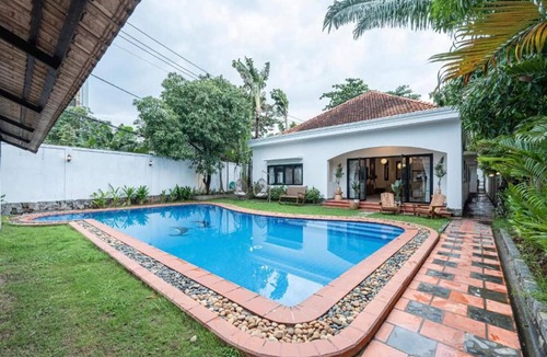 Thao Dien Apartment | Gorgeous Grand Pool Villa in D2 by Ray