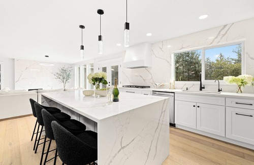 Gresham Villa | Grand 7BD Estate with Pool, Hot Tub, Sauna, Gym & Billiard