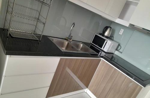 Phuong 8 Apartment | Grand Royale Suites - Luxury Mall & Entertainment Tower