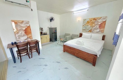 Hang Xanh Hotel | Hàng Xanh Stay