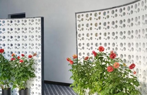 Soc Son Hotel | Habibi Hotel