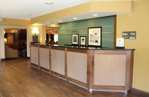 Sandusky Hotel | Hampton Inn Sandusky-Central