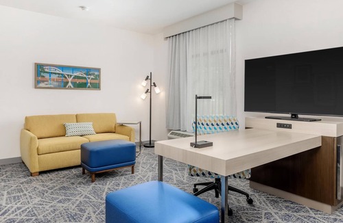 Grants Pass Hotel | Hampton Inn & Suites Grants Pass