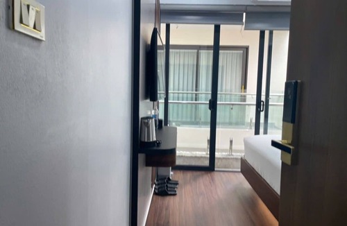 Ha Dong Hotel | HD Villa Hotel An Quy - by BAY LUXURY