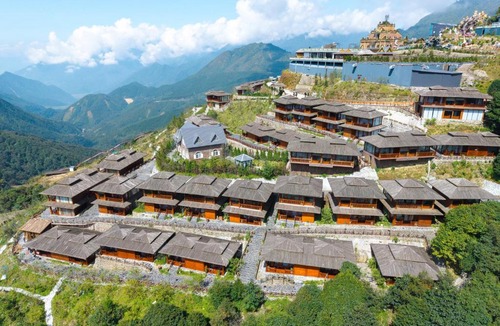 Tam Duong Hotel | Heaven Gate O Quy Ho Sapa-Free Entry & Himalaya Salt Sauna