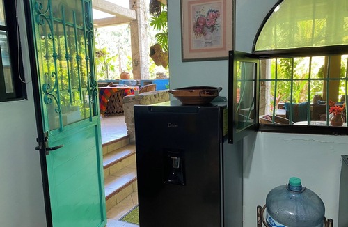 Boca de Tomatlan Apartment | Hideaway Apt 1, Casa Cereza