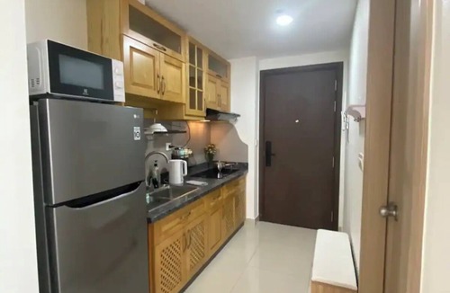 Bach Dang Riverside House | High-floor Corner Studio Free Pool Gym@ RiverGate