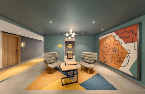 Thuan An Hotel | HIIVE by fusion Binh Duong - VSIP 1