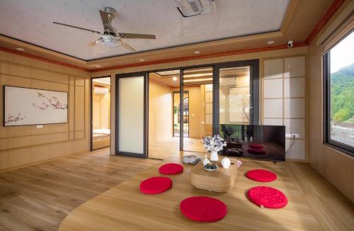 Luong Son Hotel | Hoa Binh Villa