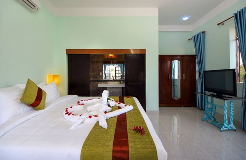Dien Duong House | Hoi An Sea Sunset Villa & Bar