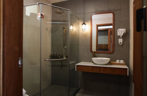 Hoi An City Centre Hotel | Hoian Tranquil Lodge - Chon Binh Yen