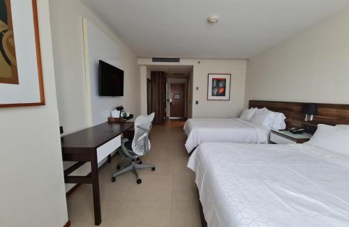 Puerto Vallarta Hotel | Holiday Inn Express Puerto Vallarta by IHG