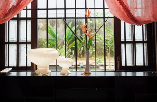 Hue House | Home 1990s