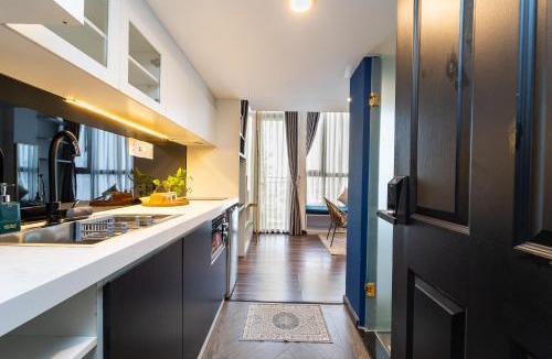 Hang Xanh Apartment | Home Park Hotel & Luxury Apartment