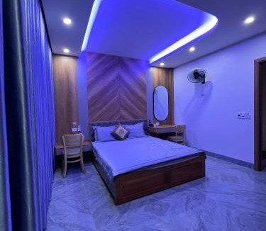 Quang Xuong Hotel | Hotel Bình Hải