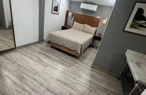 Playas De Tijuana Hotel | Hotel Colonial Inn