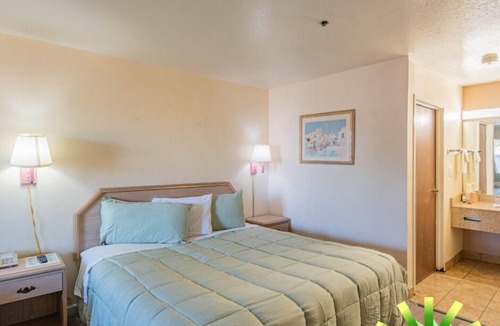 Interchange Square Hotel | Hotel Rising