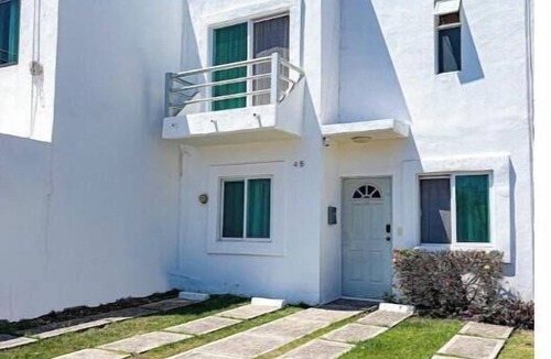 Las Jarretaderas House | House for 8 | Swimming pool | 10 min. beach | WiFi | A/C