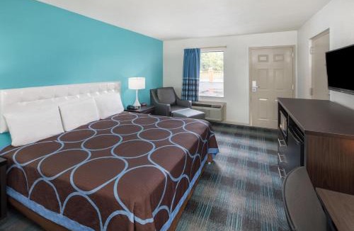 Vicksburg Hotel | Howard Johnson by Wyndham Vicksburg