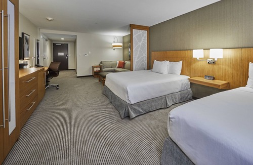 Cal Young Hotel | Hyatt Place Eugene/Oakway Center