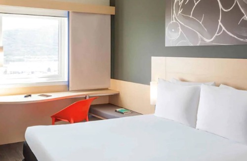 Centro Sur Hotel | ibis Queretaro