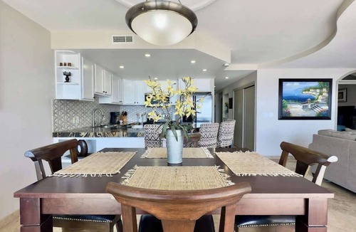 Playa Encantada Condo | Jolla Dream, Beach Pool Jacuzzi Wi-Fi