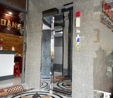 Cu Jut Hotel | Khách sạn Hoàng Đại