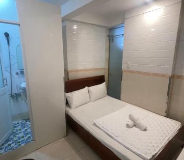 District 11 Hotel | Khách sạn Thiên Phúc