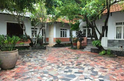Bien Hoa Hotel | Khách sạn Xuân Trúc