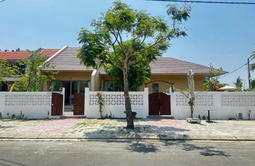 Cua Đai Hotel | LAA Maison